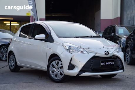 White 2019 Toyota Yaris Hatchback Ascent