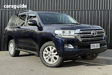 Blue 2018 Toyota Landcruiser SUV VX 4X4