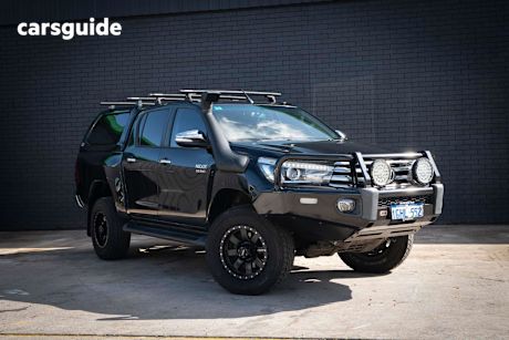 Black 2017 Toyota Hilux Ute Tray SR5 4X4
