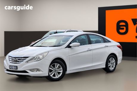 White 2012 Hyundai I45 Sedan Active