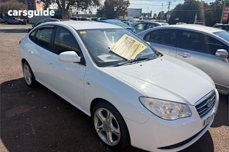 White 2007 Hyundai Elantra Sedan SX F