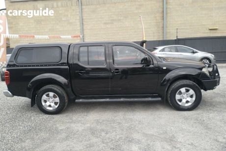 2010 Nissan Navara Dual Cab Pick-up St (4X4)