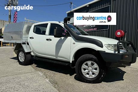 White 2014 Mitsubishi Triton Double Cab Utility Glx (4X4)