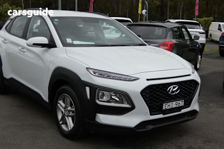 White 2018 Hyundai Kona SUV ACTIVE F