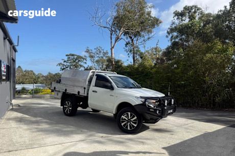 White 2018 Mitsubishi Triton Ute Tray GLX 4X4