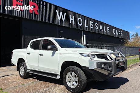 White 2019 Mitsubishi Triton Ute Tray GLX+ 4X4