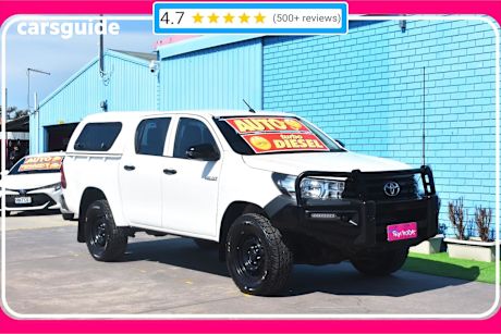 White 2017 Toyota Hilux Ute Tray WORKMATE 4X4