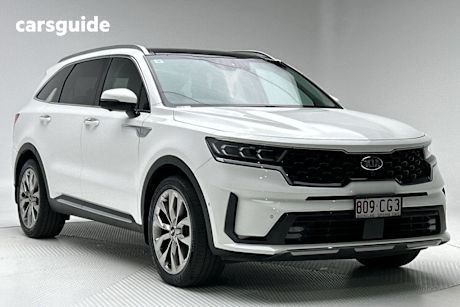 White 2021 Kia Sorento SUV GT-LINE 4X4