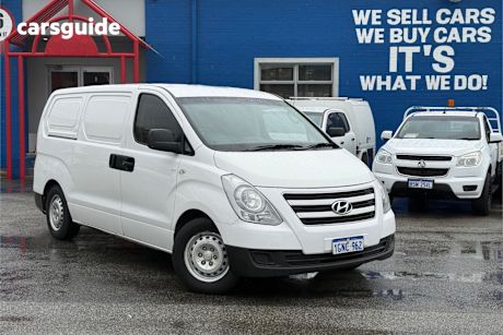 White 2018 Hyundai Iload Commercial R