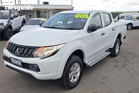 White 2016 Mitsubishi Triton Dual Cab Utility Glx (4X4)