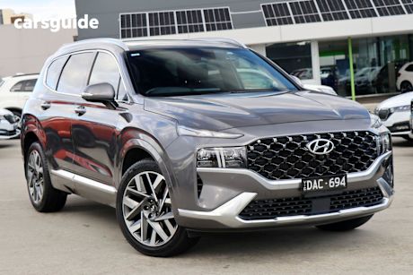 Grey 2022 Hyundai Santa FE SUV HIGHLANDER 4X4