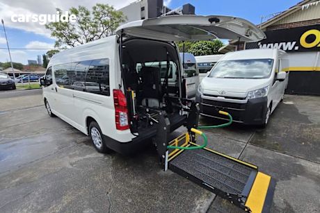 White 2020 Toyota HiAce OtherCar COMMUTER R