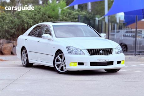 White 2006 Toyota Crown Sedan ATHLETE