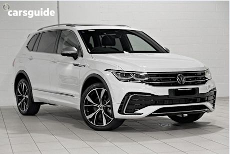 White 2024 Volkswagen Tiguan Wagon Allspace 162Tsi R-Line