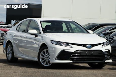White 2024 Toyota Camry Sedan ASCENT F