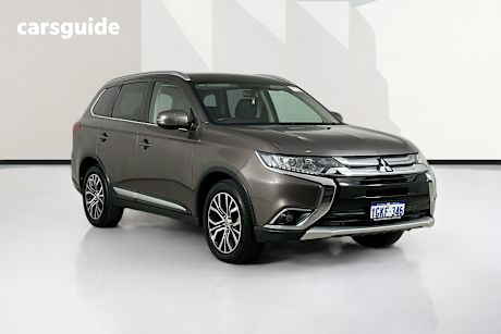 Bronze 2017 Mitsubishi Outlander Wagon Ls 7 Seat (Awd)