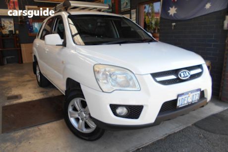 White 2009 Kia Sportage Wagon Lx (Fwd)