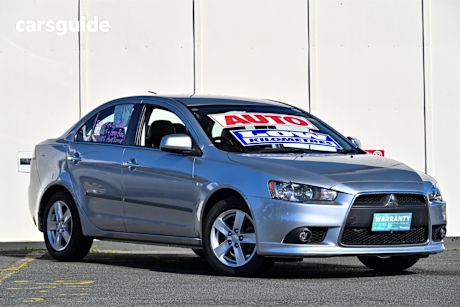 Silver 2014 Mitsubishi Lancer Sedan LX F