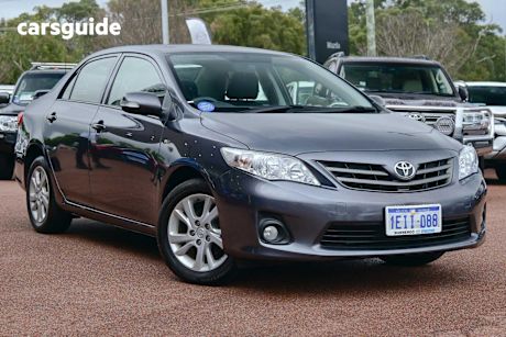 Grey 2013 Toyota Corolla Sedan ASCENT SPORT F