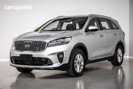 Silver 2020 Kia Sorento SUV SI 4X4