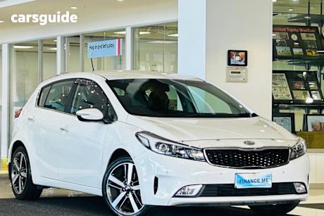 White 2018 Kia Cerato Hatch SPORT+ F