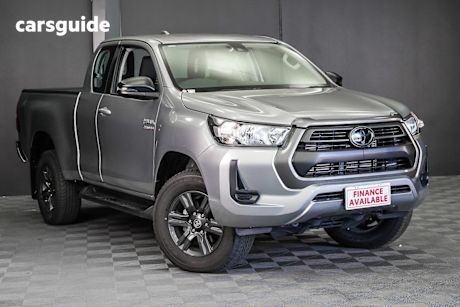 Silver 2023 Toyota Hilux X Cab Pickup Sr Hi-Rider (4X2)