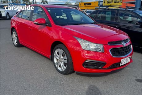 Red 2015 Holden Cruze Sedan Equipe