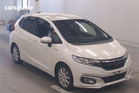 White 2017 Honda Fit Hatch HYBRID