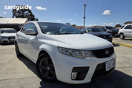 White 2011 Kia Cerato Coupe Koup Si