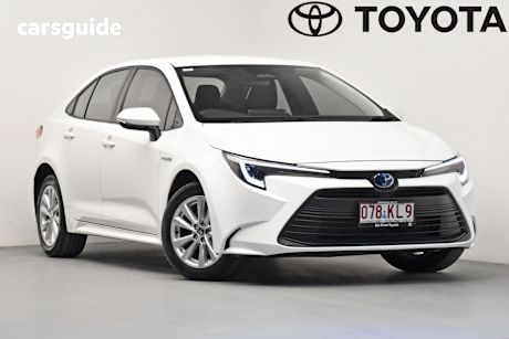 White 2024 Toyota Corolla Sedan Ascent Sport Hybrid