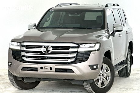 Grey 2024 Toyota Landcruiser SUV SAHARA 4X4