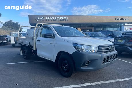 White 2021 Toyota Hilux Ute Tray WORKMATE R