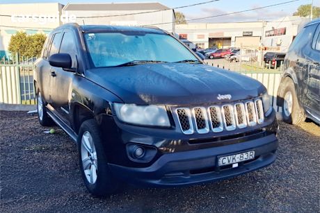 Black 2014 Jeep Compass SUV SPORT F