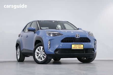 Blue 2023 Toyota Yaris Cross SUV GX F