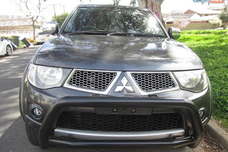 Grey 2015 Mitsubishi Triton Ute Tray