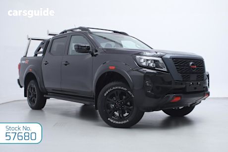 Black 2023 Nissan Navara Dual Cab Pick-up Pro-4X (4X4)