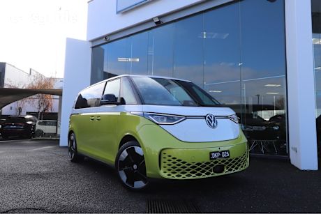 White 2025 Volkswagen ID. Buzz OtherCar PRO BEV560 R