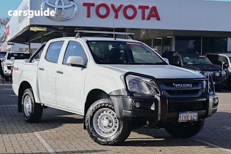 White 2019 Isuzu D-MAX Crew Cab Chassis Sx (4X4)