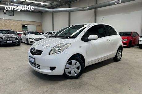 White 2007 Toyota Yaris Hatch YR