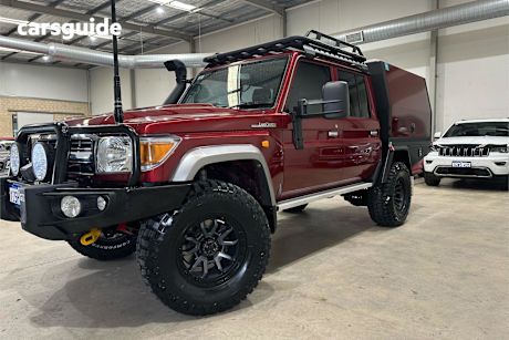 Red 2018 Toyota Landcruiser Ute Tray GXL 4X4