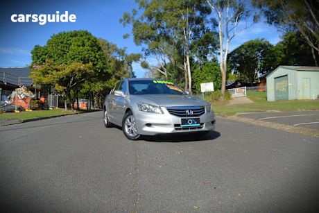 Silver 2013 Honda Accord Sedan VTI F