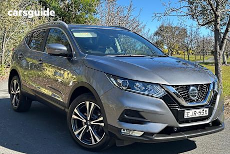 Grey 2019 Nissan Qashqai SUV ST-L F