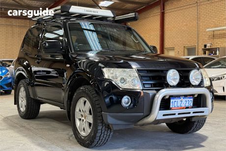 Black 2007 Mitsubishi Pajero Wagon Vr-X Lwb (4X4)