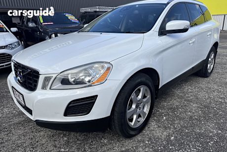 White 2012 Volvo XC60 Wagon D5