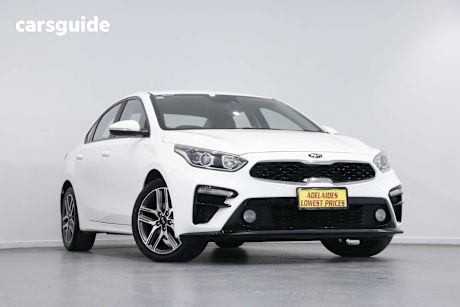 White 2018 Kia Cerato Sedan SPORT F