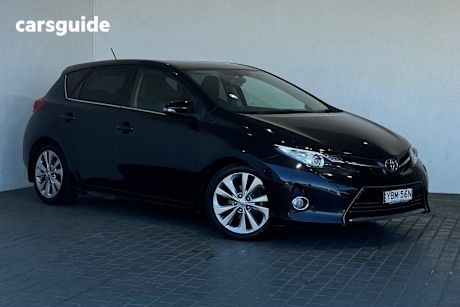 Black 2013 Toyota Corolla Hatchback Levin Zr