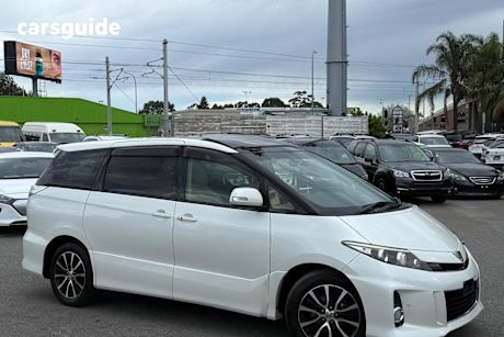 White 2016 Toyota Estima SUV AERAS PREMIUM G