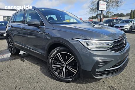 Grey 2023 Volkswagen Tiguan SUV 110TSI LIFE F