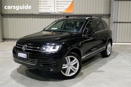 Black 2013 Volkswagen Touareg SUV V6 TDI 4WD