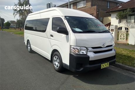 White 2017 Toyota HiAce OtherCar COMMUTER R
